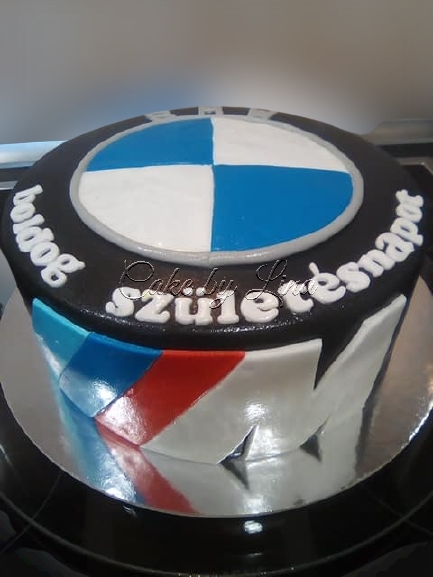 Egy BMW-s torta